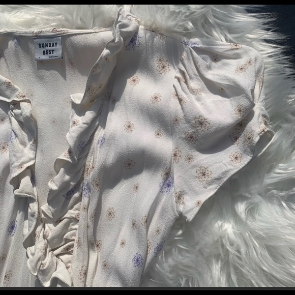 Aritzia Sunday Best Wrap Dress - Picture 9 of 11